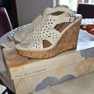 Women's White Wedge Sandals